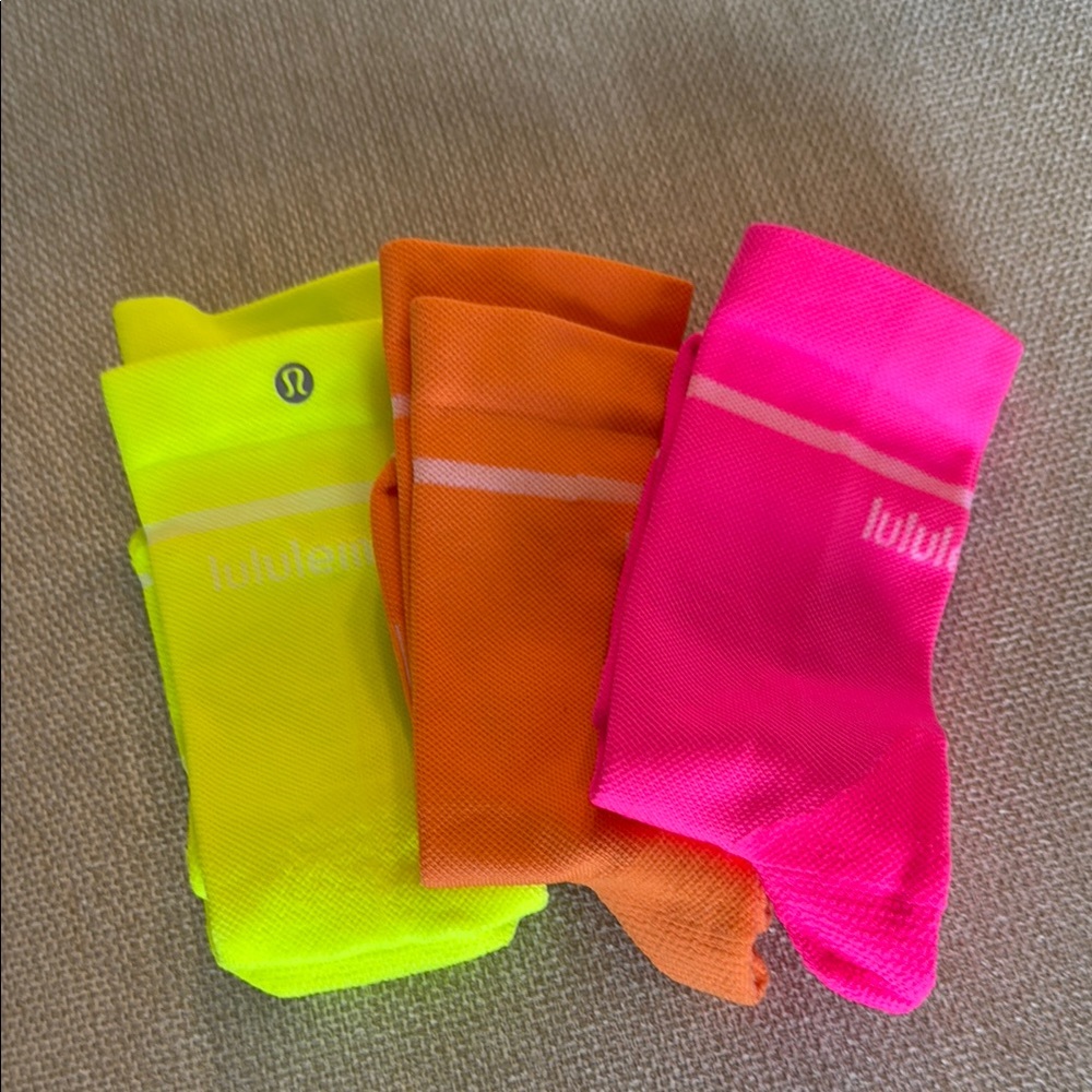 LULULEMON Power Stride Socks